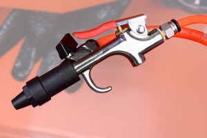 6220001_d_01.jpg